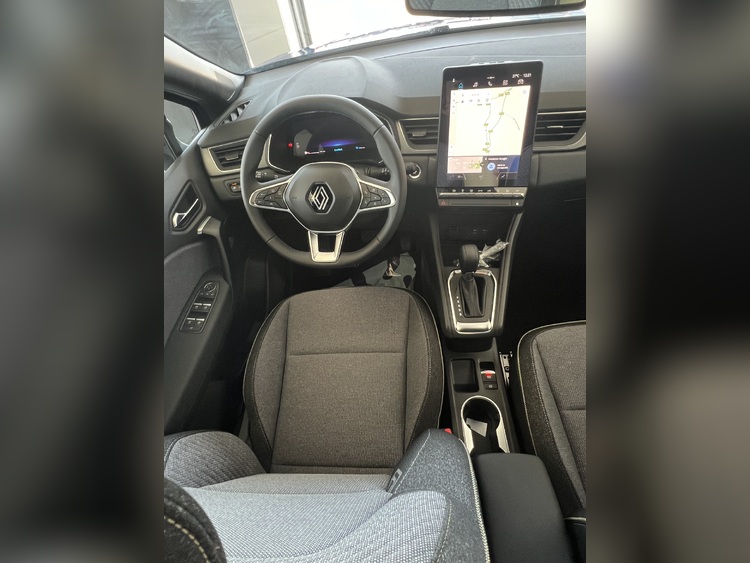 RENAULT CAPTUR  TECHNO E-TECH FULL HYBRID  foto 8