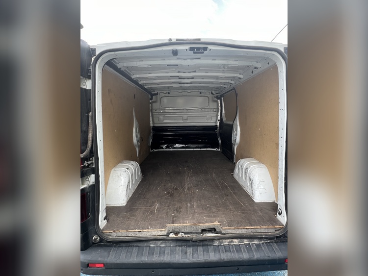 RENAULT TRAFIC 1.6 dci L2H1 foto 7