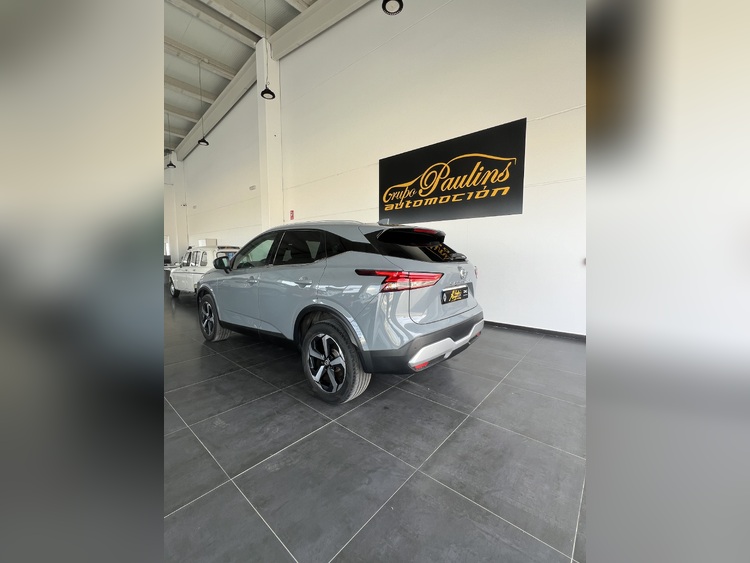 Nissan Qashqai N-CONNECTA DIG-T foto 8